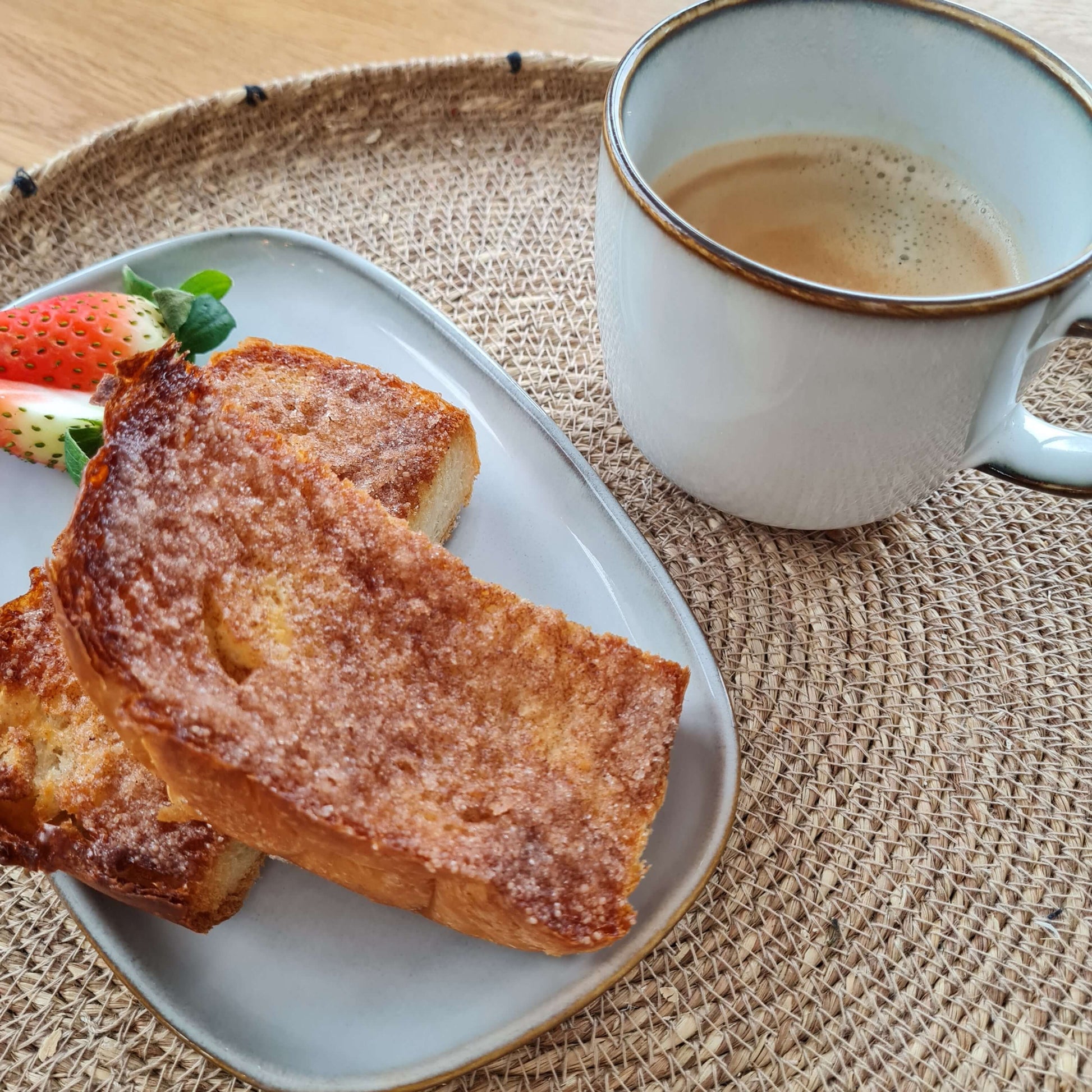 Kiki sugar cinnamon dust Product packaging with coffee and french toast on plate purezento for me website www.purezentoforme.com_2