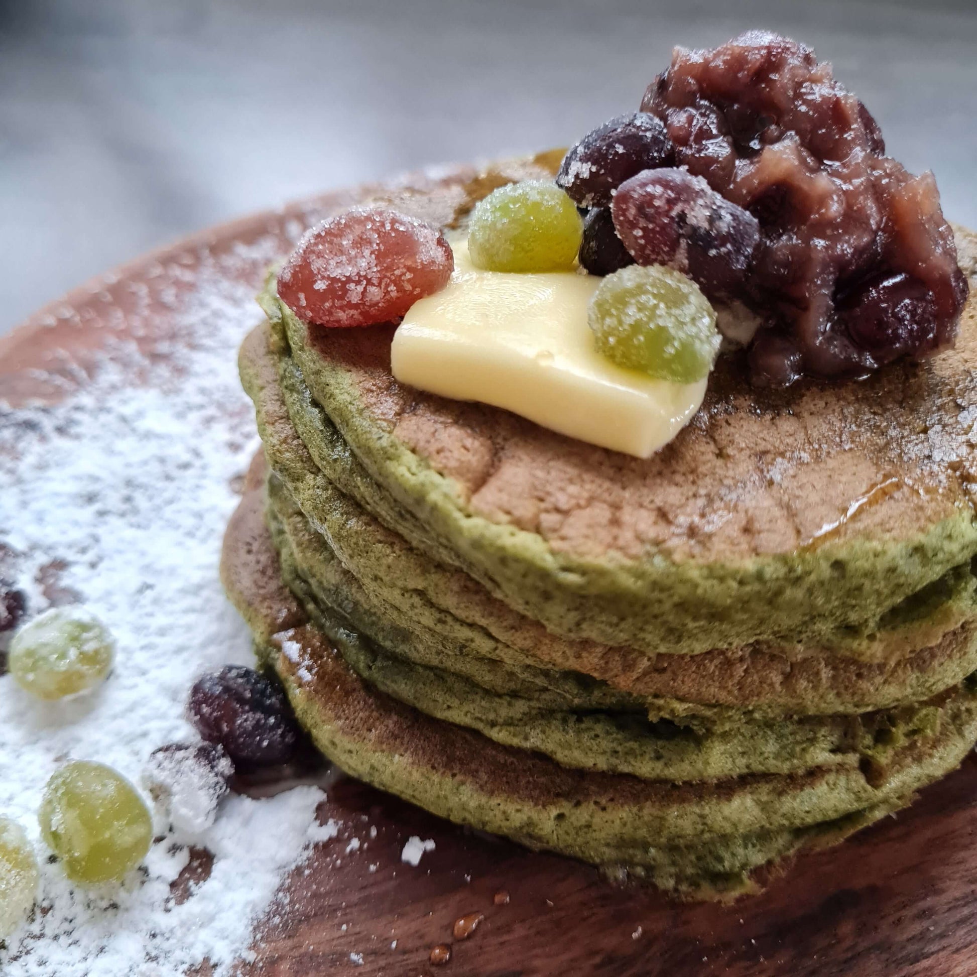 rainbow pancakes matcha green Product packaging with natural colored pancake baking mixture green pancakes on plate 3 purezento for me website www.purezentoforme.com
